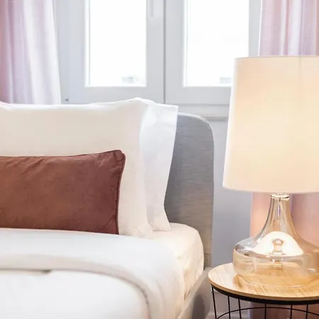 The Lotus - Alcantara Apartamento *