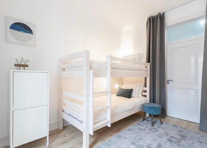 The Lotus - Alcantara