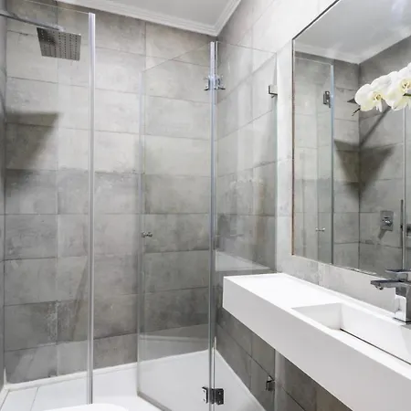 The Lotus - Alcantara Lisboa